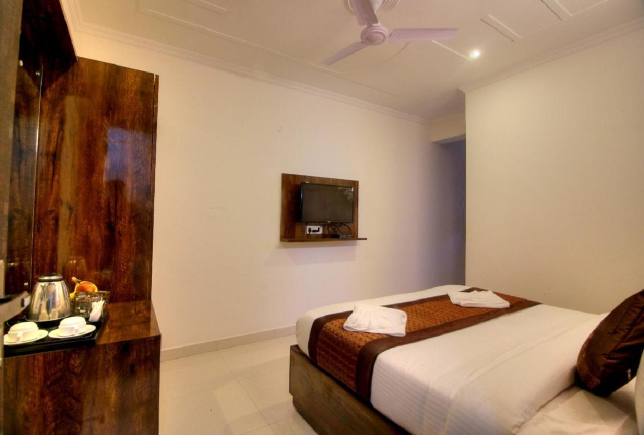 Ark Of Avalon - Mahipalpur Delhi Airport 3* New Delhi